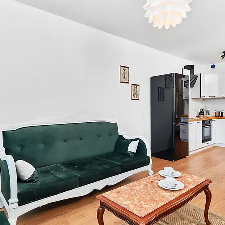 Vintage In New Estate With Parking - Krzyki By Renters דירה *