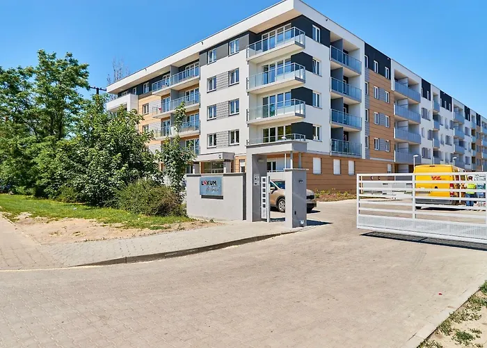 Vintage In New Estate With Parking - Krzyki By Renters *