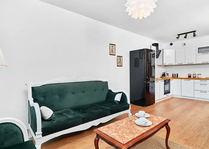 Vintage In New Estate With Parking - Krzyki By Renters דירה *