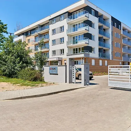 Vintage In New Estate With Parking - Krzyki By Renters *