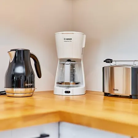 Vintage In New Estate With Parking - Krzyki By Renters Apartment