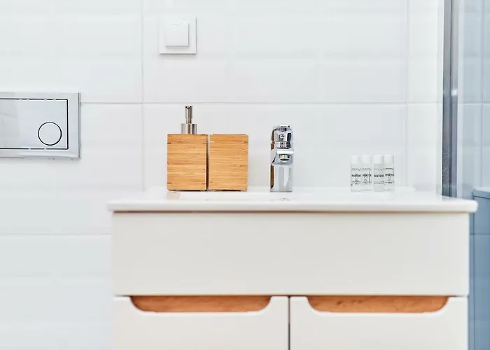 Appartamento Vintage In New Estate With Parking - Krzyki By Renters