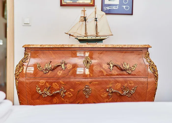 Vintage In New Estate With Parking - Krzyki By Renters *